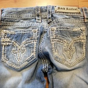Rock revival jeans 26